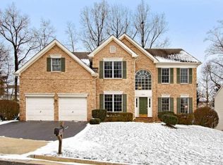 1514 Judd Ct, Herndon, VA 20170