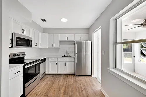 827 22nd St #1 Photo 1 827 22nd St #1 Photo 1