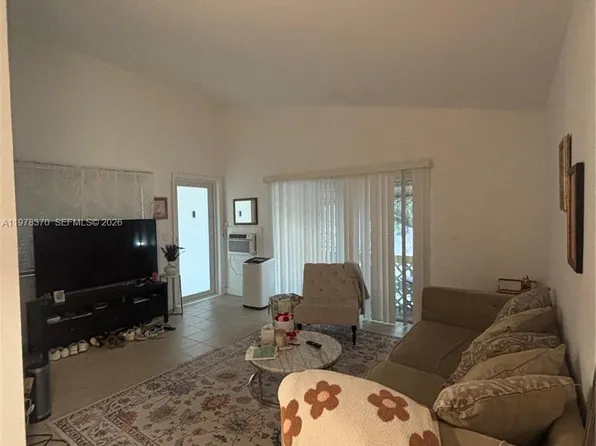 75 Washington Ave APT 12A, Miami Beach, FL 33139