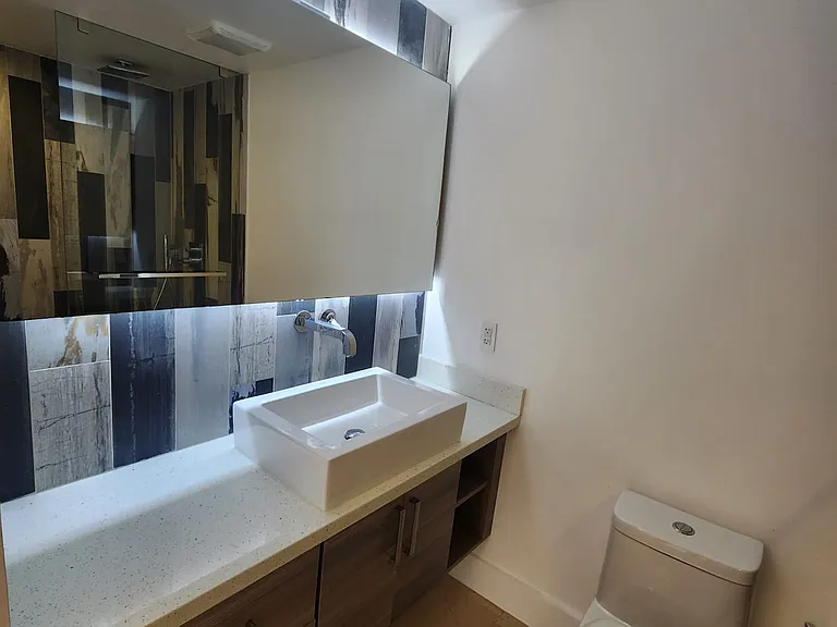 1390 Ocean Dr #402 — Photo 26