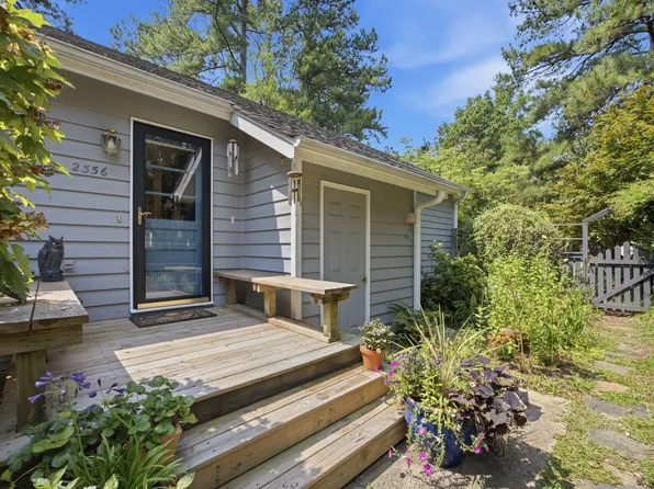 2356 Ravenhill Dr, Raleigh, NC 27615