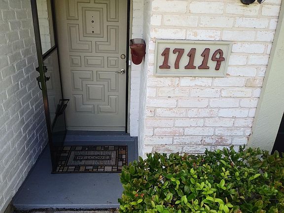 Welcome home! freshly painted.