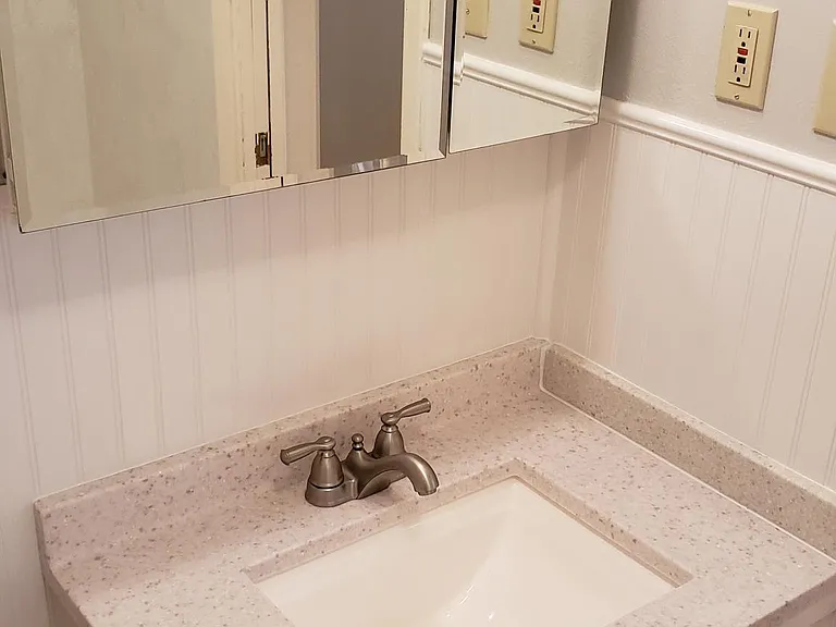 321 Genevieve Dr — Photo 14