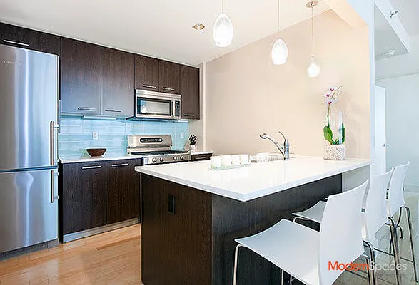 Sold by Modern Spaces | media 7