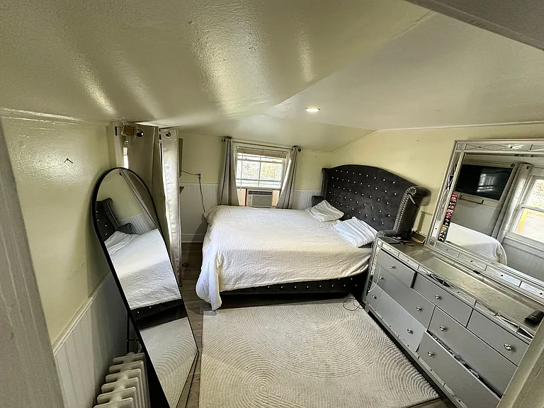 5 Central St #3 — Photo 3