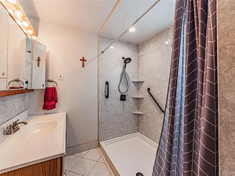 102 Judson St — Photo 11