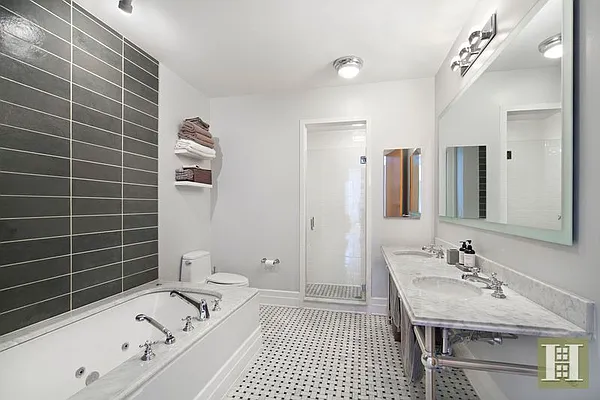 Rented by Halstead Real Estate | media 63