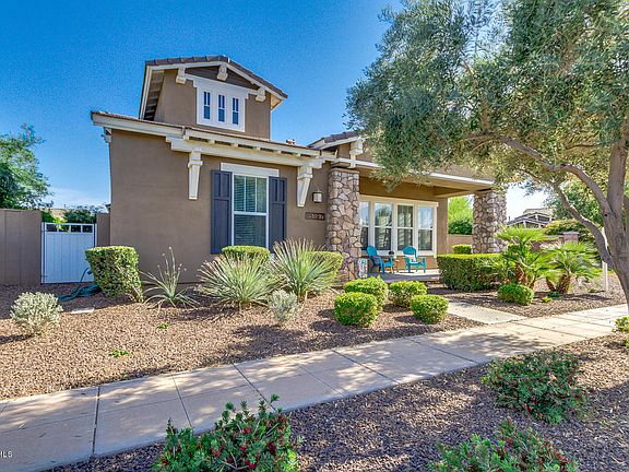 3rd image of 15197 W Larkspur Dr