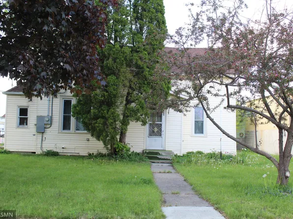 195 4th St SW, Cokato, MN 55321