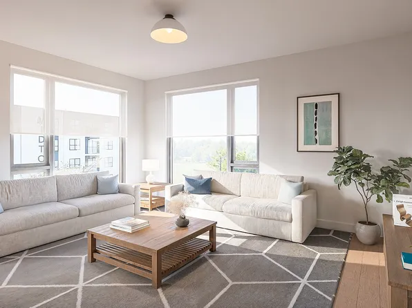 309 S 1st St, Champaign, IL