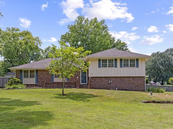 707 S Pearson Drive, Springfield, MO 65809