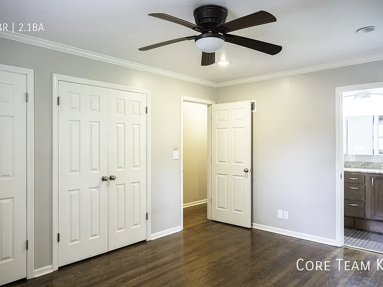 2308 W 104th St — Photo 15