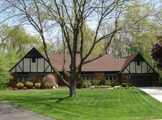 1033 Clink Blvd, Crestline, OH 44827
