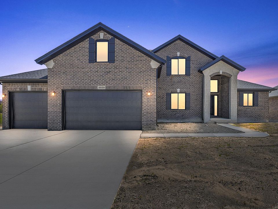 1st image of 6839 Pintail Dr #37