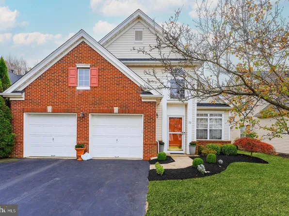 73 Rainflower Ln, West Windsor, NJ 08550