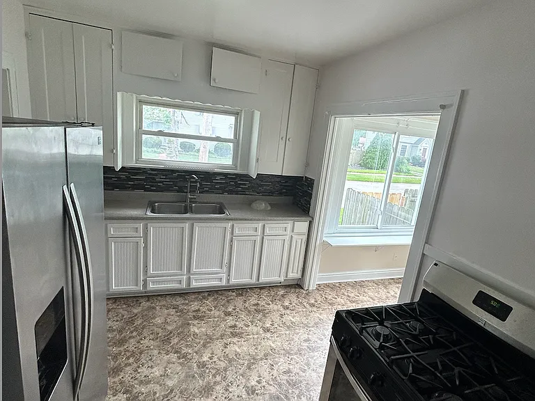 1634 E Erie Ave #1634 — Photo 11