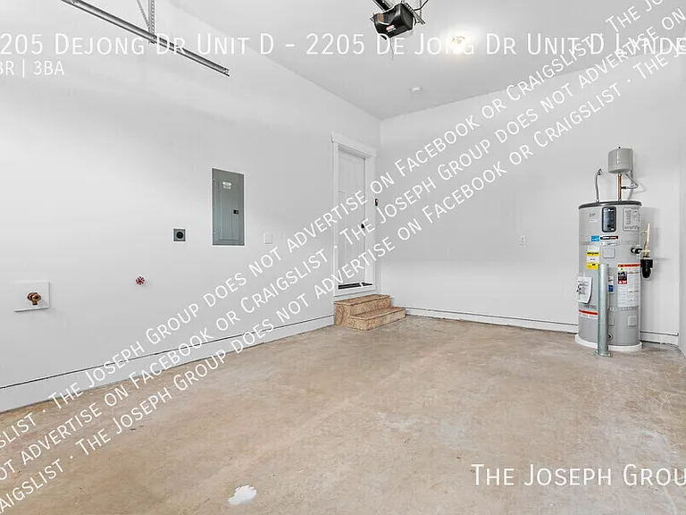 2205 Dejong Dr #D — Photo 31