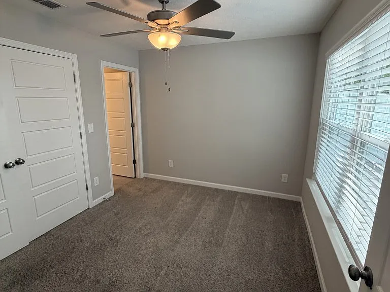 3236 Clemons Cir — Photo 12