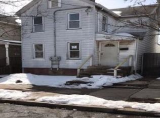 312 Seaman St, New Brunswick, NJ 08901