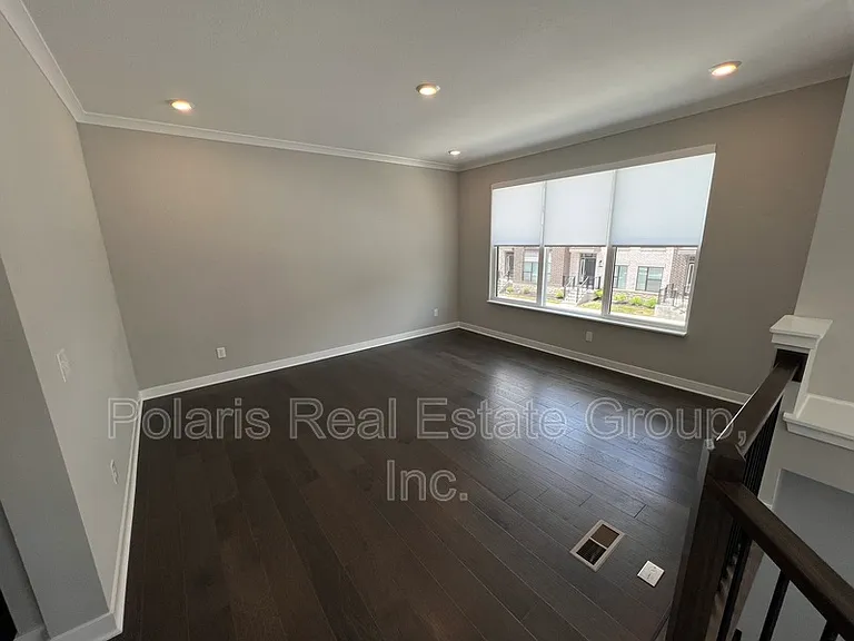 11585 Fulham St — Photo 5