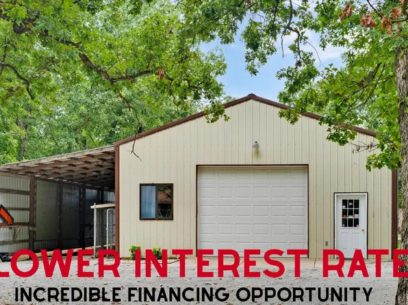 1054 E Preston Lane, Pleasant Hope, MO 65725