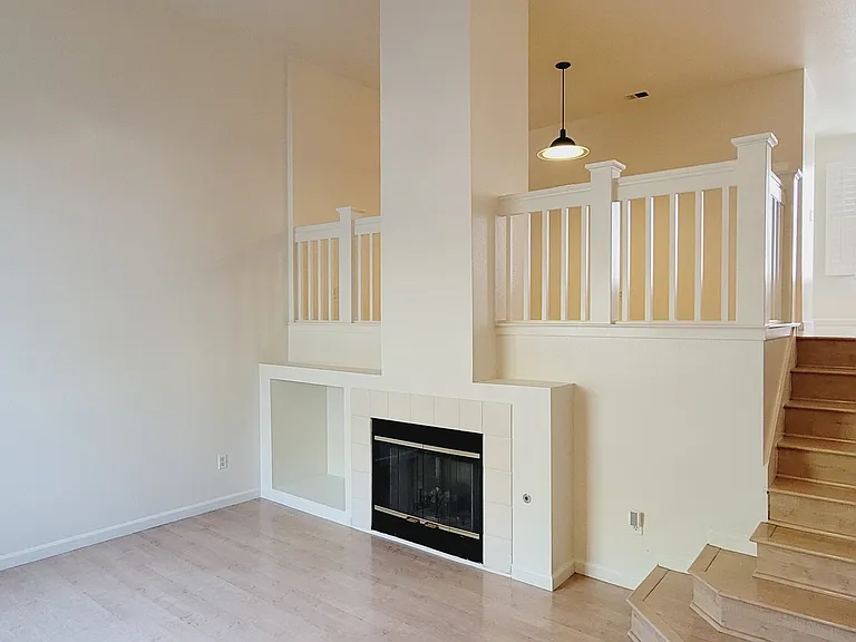 1102 Brooks Range Lndg — Photo 6