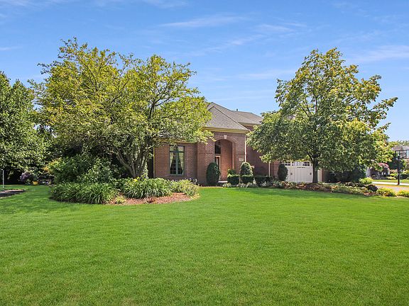 3rd image of 10425 Brookridge Creek Dr