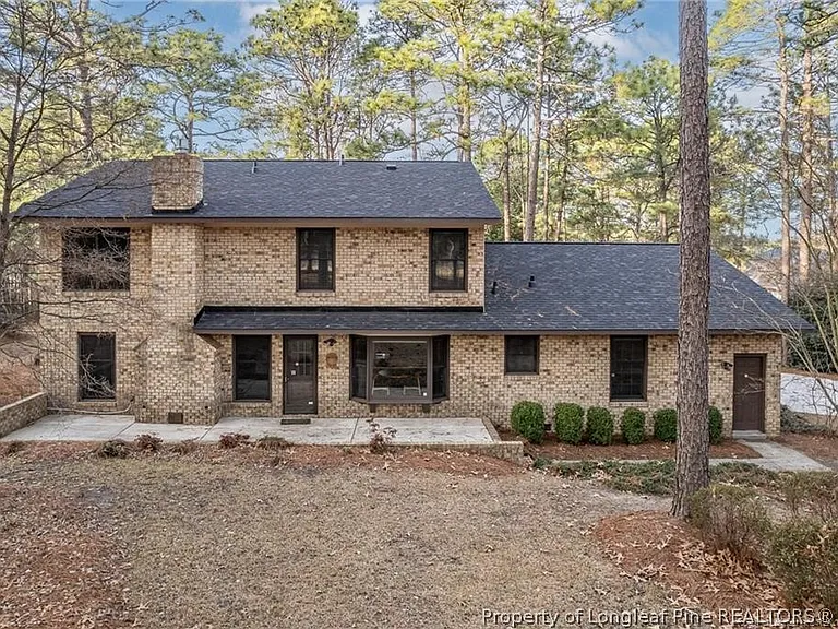 6821 Thames Dr — Photo 40