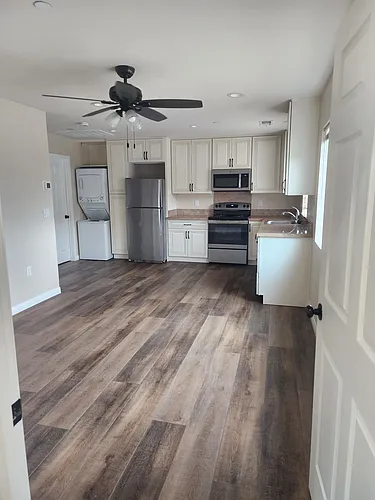 560 Tilling Way #2 Photo 1