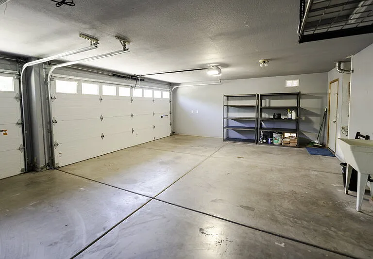 1058 S Roca St — Photo 27