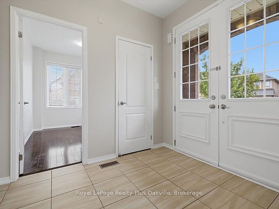 4th image of 2146 Fiddlers Way