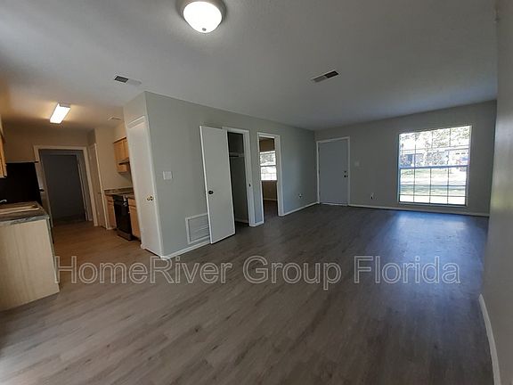 4th image of 2201 Strasbourg Ct