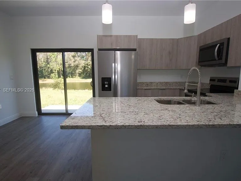 8004 Spice Ct — Photo 7
