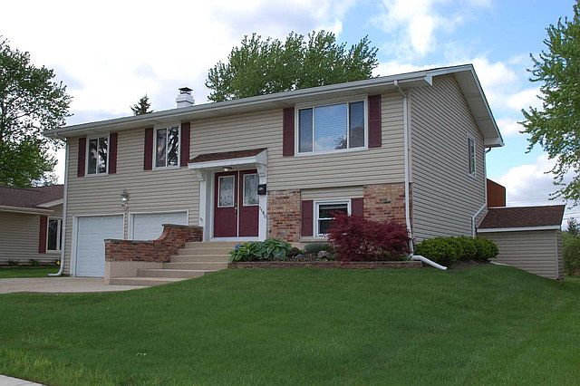 1180 Rosedale