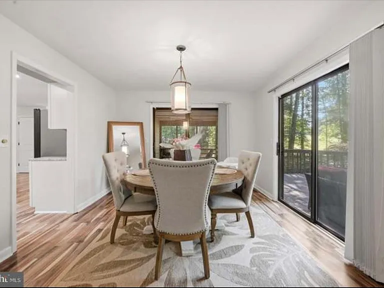 203 Birchside Cir — Photo 4