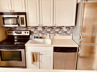 9641 Norfolk Ave APT 304, Norfolk, VA 23503