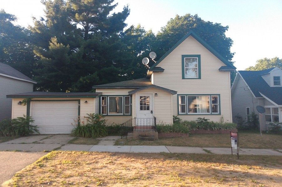 302 W Elm St, Manton, MI 49663 Zillow