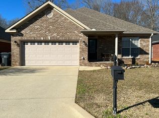 1238 Excalibur Dr SW, Decatur, AL 35603