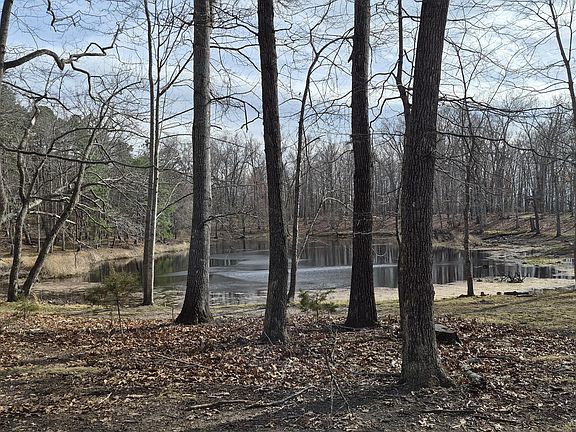 2nd image of Stoney Run Rd