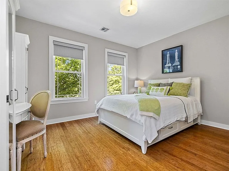 1 Blackstone St #3 — Photo 6