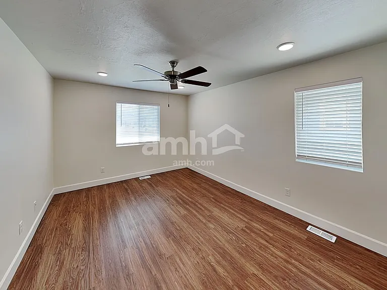 5948 Verdigris Dr — Photo 8