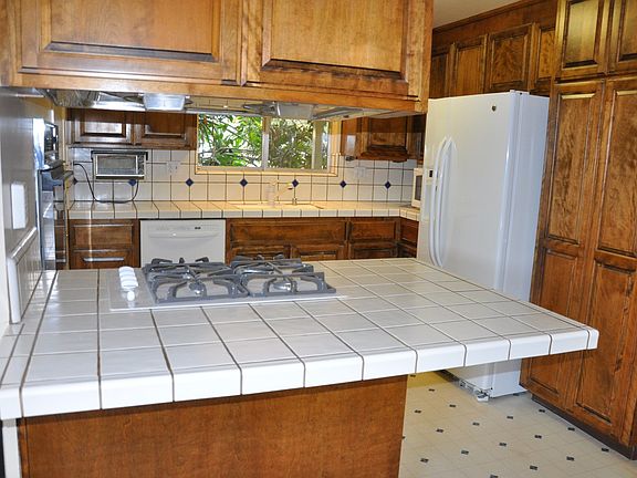 4th image of 772 Hibiscus Ln