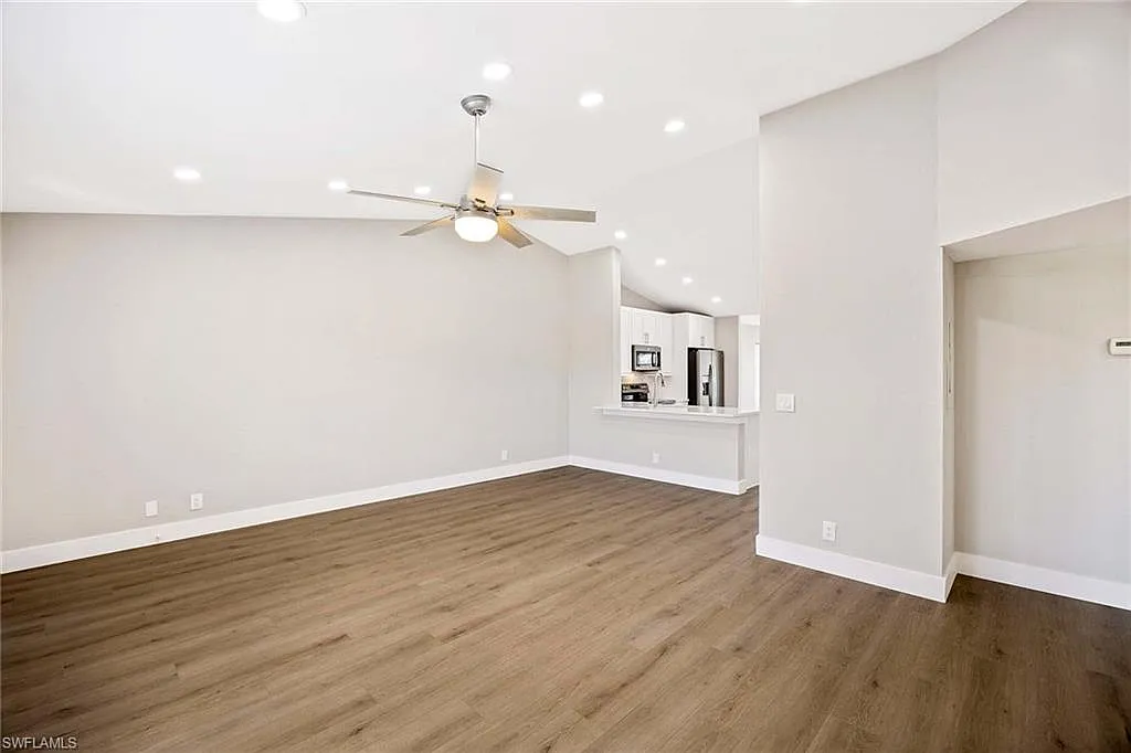 2 bed, 2.0 bath, 1250 sqft, $3,000 — Photo 4