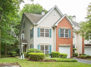 11 Burr Ct, Plainsboro, NJ 08536