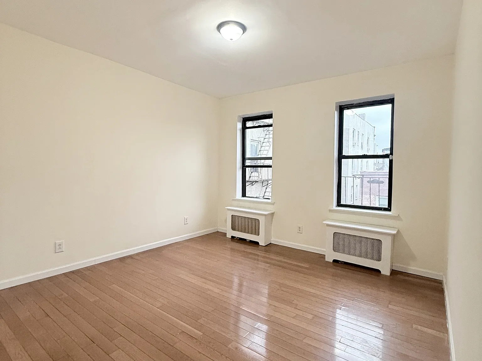45-19 39th Place — Photo 2