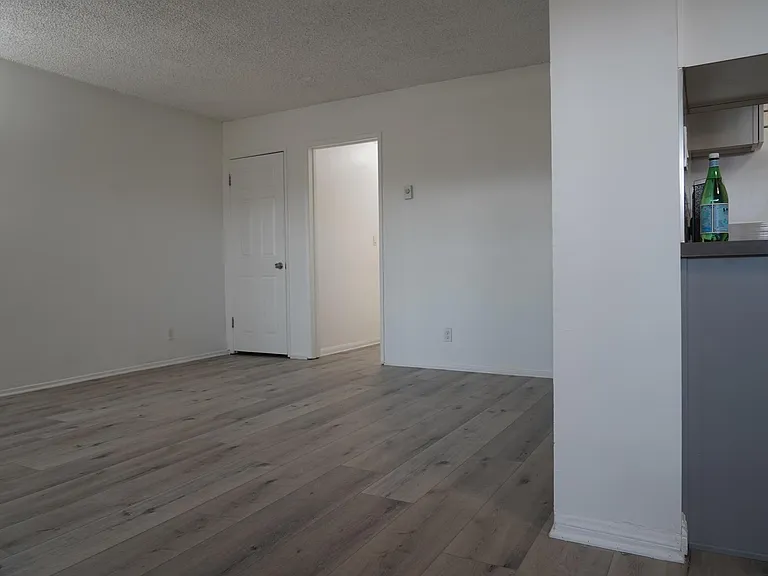 2852 Sawtelle Blvd #14 — Photo 10