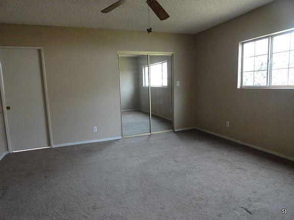5th image of 1140 Crown St