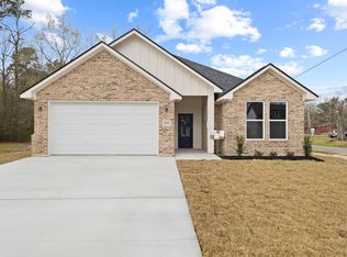 1215 Pine St, Vidor, TX 77662