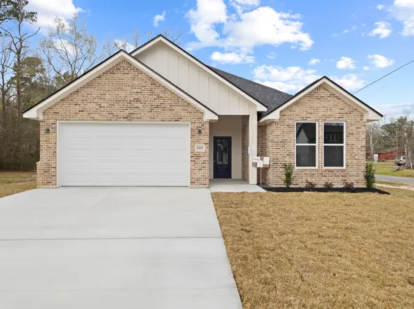 1215 Pine St, Vidor, TX 77662