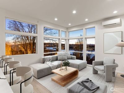 2921 Franklin Avenue E #A, Seattle, WA, 98102